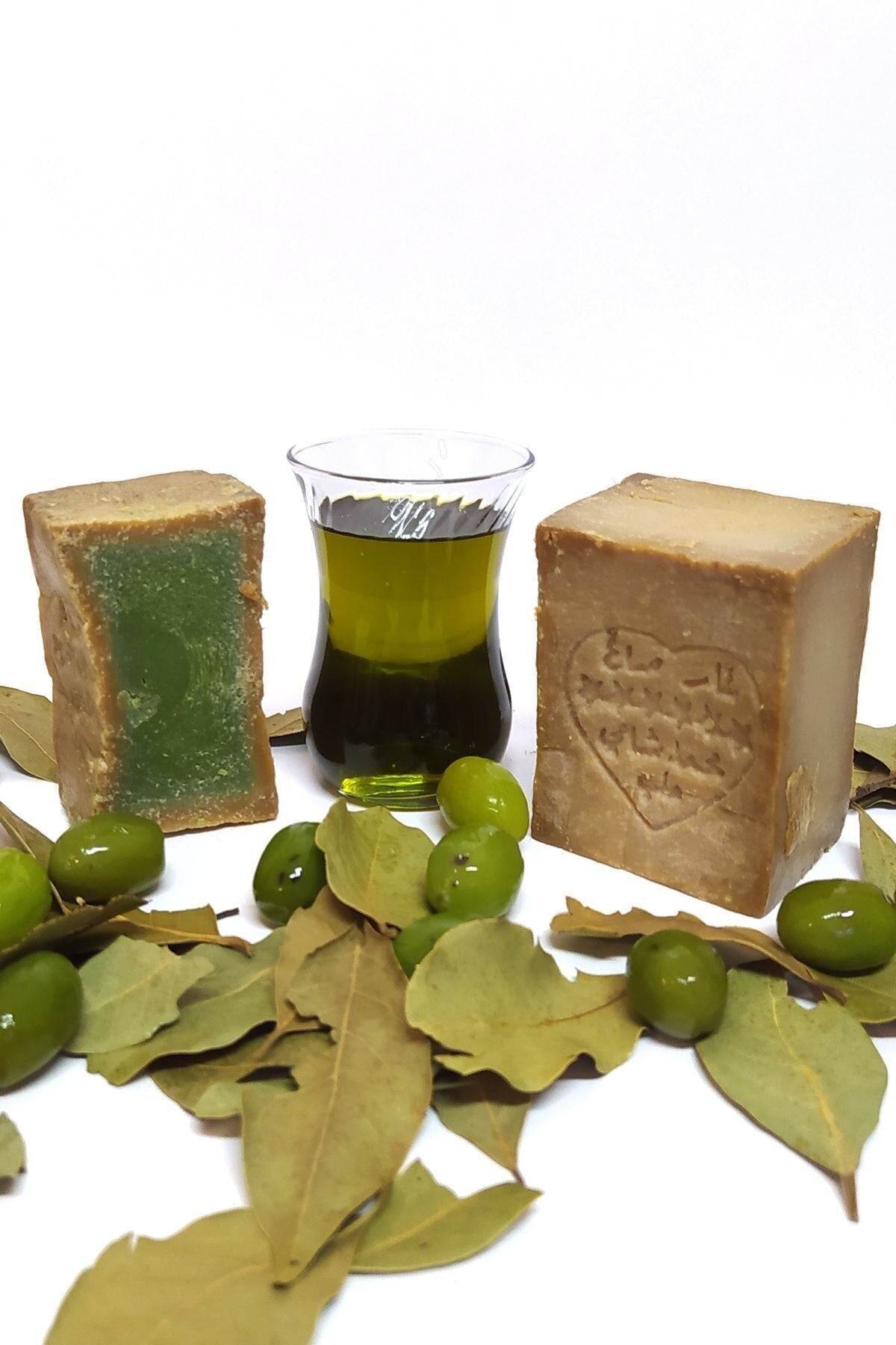 Handmade Aleppo Soap: 100% Natural Olive Oil & Daphne Blend for Body, Hair, and Skin - Anti-Acne and Skin Treatment | Organic, Syrian & Turkish Tradition